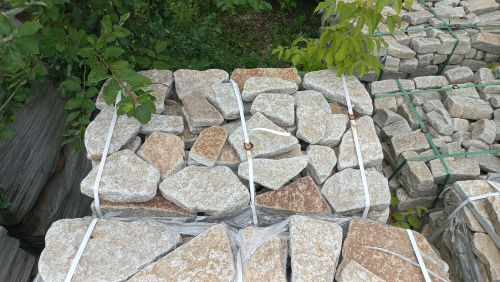 Гранитный плитняк галтованный для парковки купить в Красноармейске