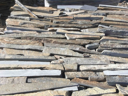 Горбушка златолит мультиколор для облицовки купить в Красноармейске