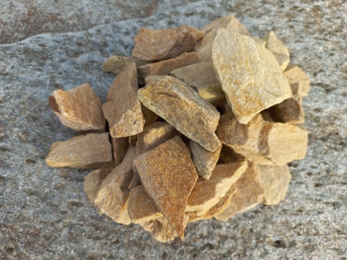 Златолит жёлтый декоративная каменная крошка купить в Красноармейске