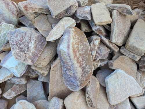 Златолит жёлтый, жёлто-зелёный глыбки и валуны для ланшафтного дизайна купить в Красноармейске