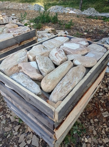 Златолит жёлтый, жёлто-зелёный глыбки и валуны для ланшафтного дизайна купить в Красноармейске