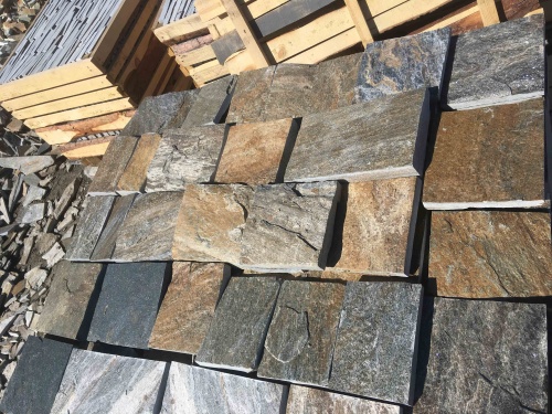 Плитка пилёная златолит Уральский для цоколя, отмостки купить в Красноармейске