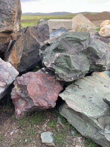 Камни для ландшафтного дизайна зелёные 10-60 килограмм купить в Красноармейске