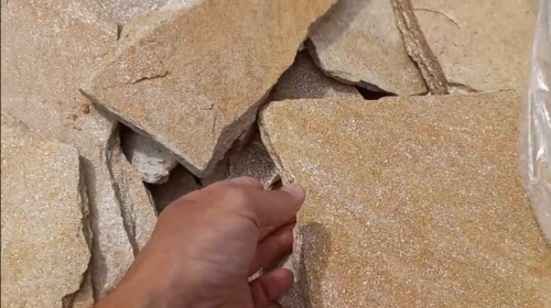 Плитняк златолит жёлтый золотистый для отмостки купить в Красноармейске