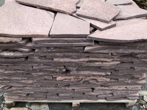 Плитняк лемезит бордовый для облицовки цоколя 20-25 мм  купить в Красноармейске