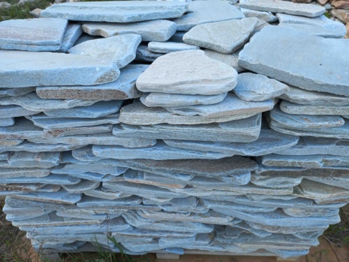 Плитняк златолит зелёный галтованный для цоколя купить в Красноармейске